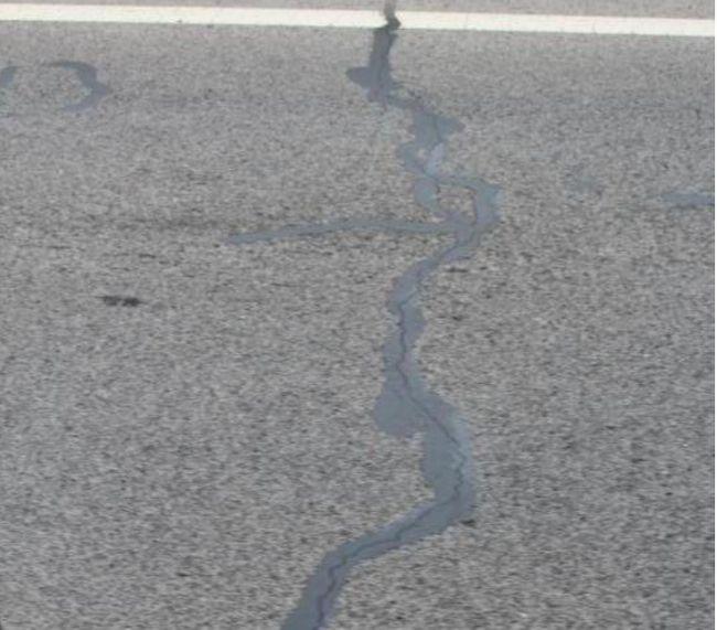 沥青老化路面 沥青老化路面